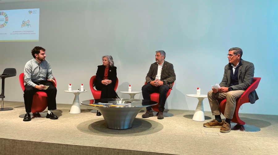 Jaume Mas (Diario del Puerto), Ana Arévalo (Port de Barcelona), Dani Perez (KM0 Energy) y Gonzalo Sanchis (Quadis Autolica Industriales).