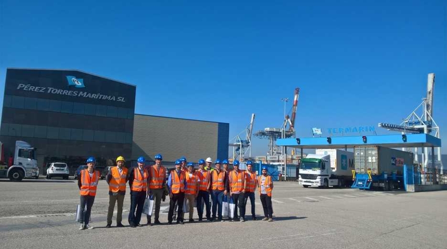 La Escuela de Ingenieros de Caminos de A Coru&ntilde;a se interesa por la gesti&oacute;n portuaria en Mar&iacute;n