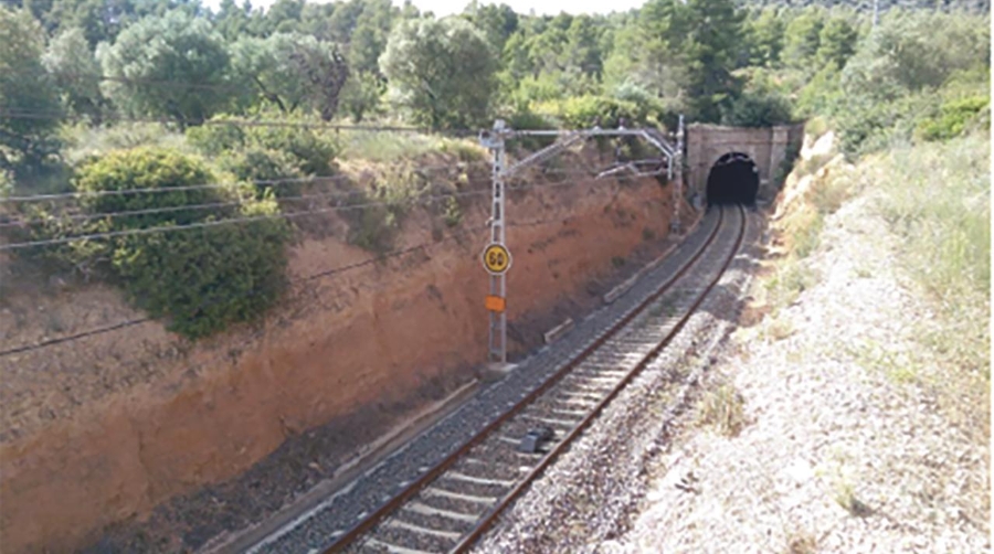 Adif licita la modernización de dos túneles en la provincia de Tarragona