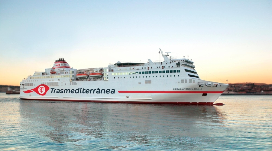 Trasmediterránea refuerza la línea Málaga-Melilla ante el aumento de la demanda por la OPE