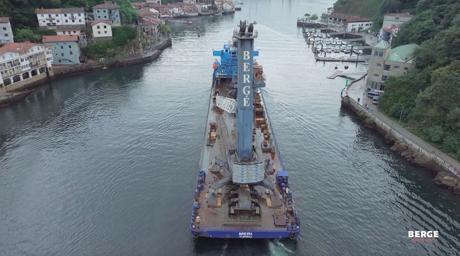 Se trata de una certificación voluntaria que reconoce el compromiso de las empresas con la mejora continua de su desempeño ambiental.