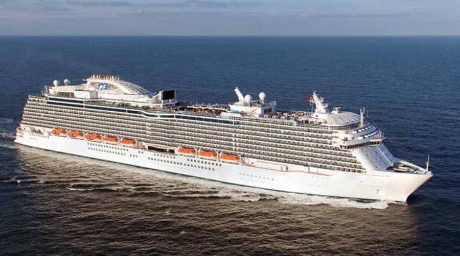 El &ldquo;Enchanted Princess&rdquo; escalar&aacute; en el Puerto de Barcelona durante su verano inaugural en 2020