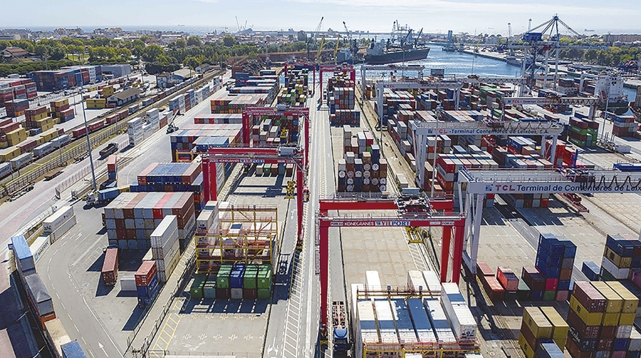 Terminal de Yilport en el Puerto de Leixoes.