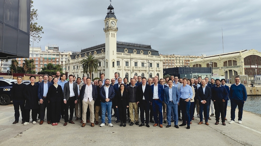 Participantes en la Asamblea General de TIC4.0.