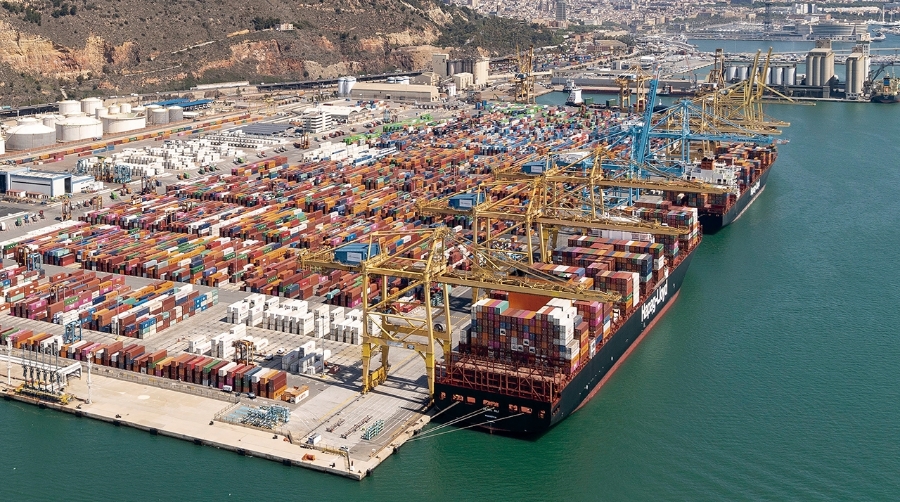 El tráfico de contenedores ha sido de 1,267 millones de TEUs, con un incremento del 2,7%.