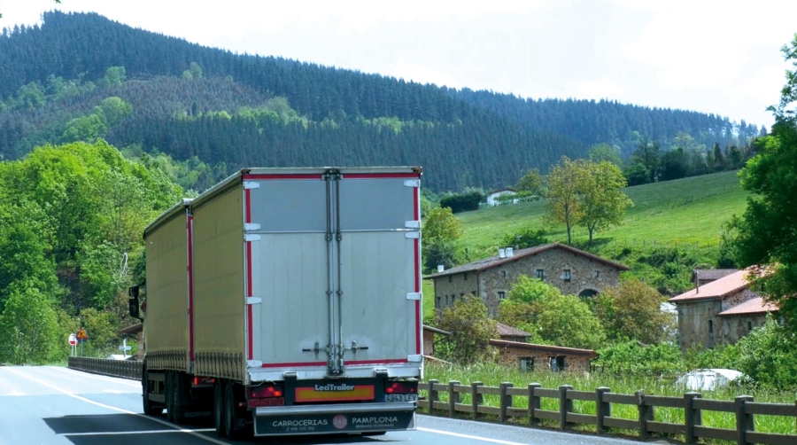 Transportistas de Bizkaia recibirán 7,5 millones de euros en ayudas