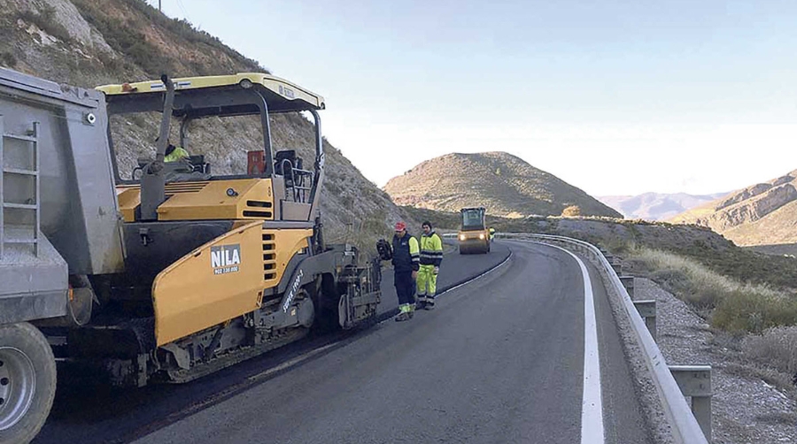 La Junta destina un mill&oacute;n de euros a la reparaci&oacute;n de carreteras en Almer&iacute;a