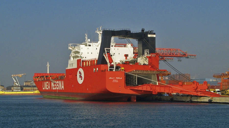 Gimeno Mar&iacute;timo se estrena como consignatario de buques en el Puerto de Barcelona