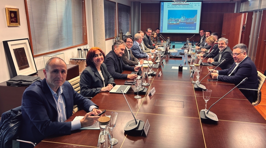 El Consejo de la Autoridad Portuaria de Avilés ha abordado este martes el interés en la compra del suelo de las antiguas Baterías.