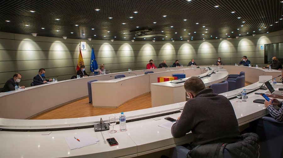 La hoja de ruta de la estiba de Bilbao avanza a la segunda fase en un entorno de optimismo