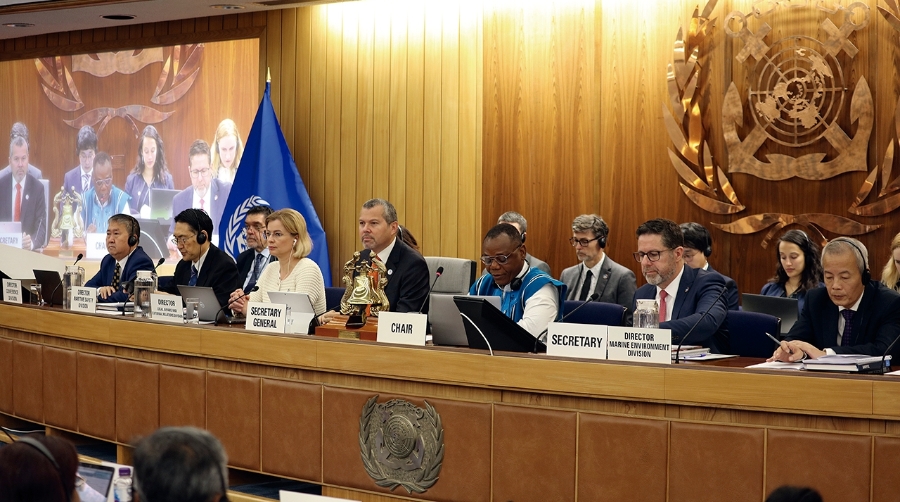 Un instante del debate el pasado mes de octubre durante el encuentro extraordinario del Comité de Protección del Medio Marino (MEPC) de la Organización Marítima Internacional (OMI).