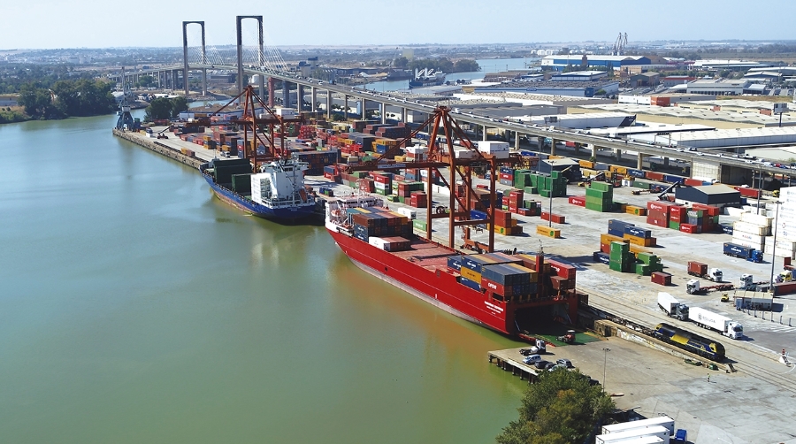 CMA CGM lanza un nuevo servicio semanal desde el Puerto de Sevilla