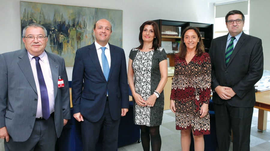 Trasmediterranea seguir&aacute; transportando pl&aacute;tanos desde Tenerife a la Pen&iacute;nsula