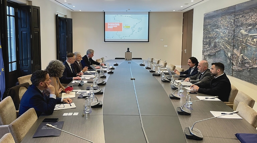 Los puertos de Valencia y Klaipeda estrechan su colaboración