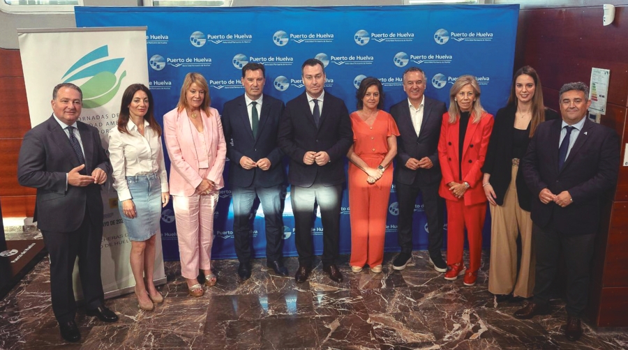 El Puerto de Almería optimiza las operaciones portuarias y su comportamiento medioambiental con IA