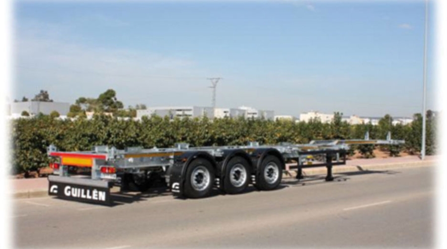 Guill&eacute;n ultima la entrega de 40 semirremolques a Transfesa