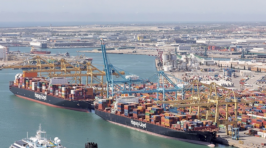 La import/export acelera su crecimiento en el Port de Barcelona