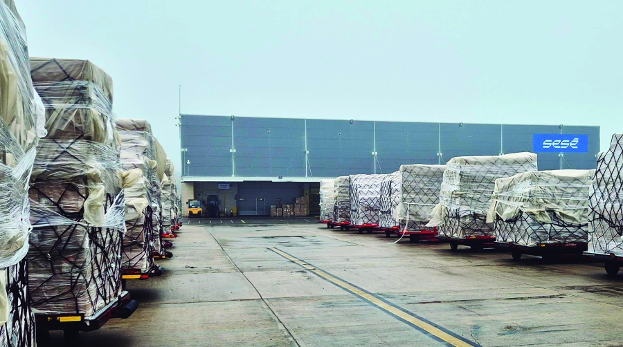La nueva terminal, la más grande del aeropuerto de Zaragoza, contará con una extensión de 18.500 m2 y 34 muelles de carga.