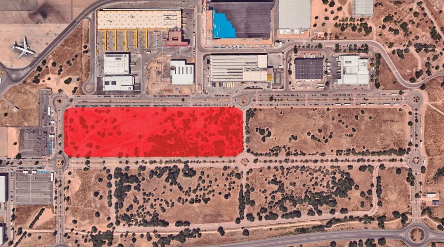 Aena valora licitar la nueva parcela de primera línea de Barajas por 2,4 millones/año