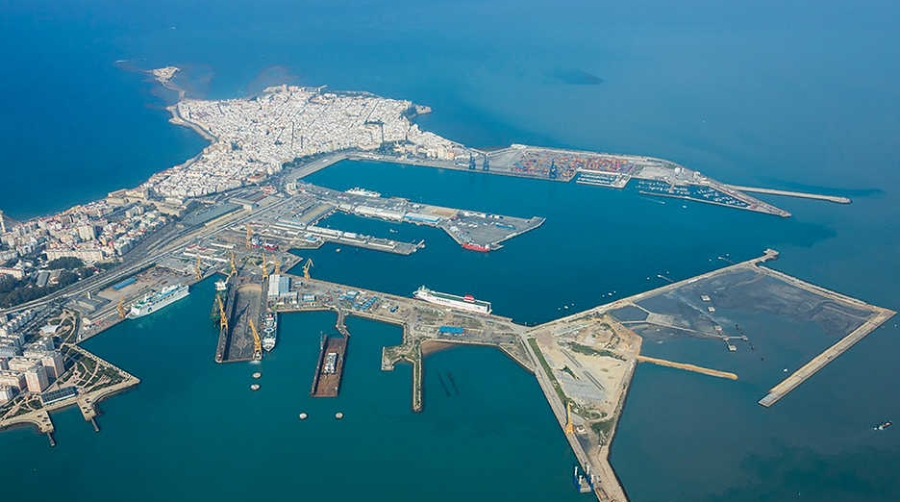 El puerto de C&aacute;diz contar&aacute; con un centro log&iacute;stico junto al Aeropuerto de Jerez