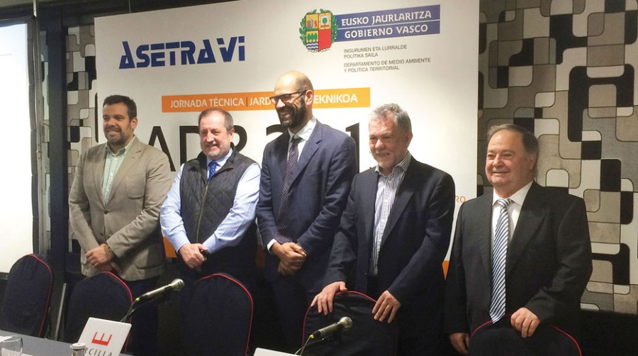 Un centenar de profesionales participan en Bilbao en una jornada sobre el ADR 2015