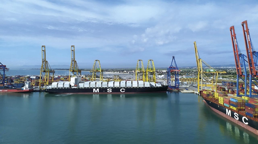 Los fletes de exportación desde el Puerto de Valencia bajan en abril un 9,28%