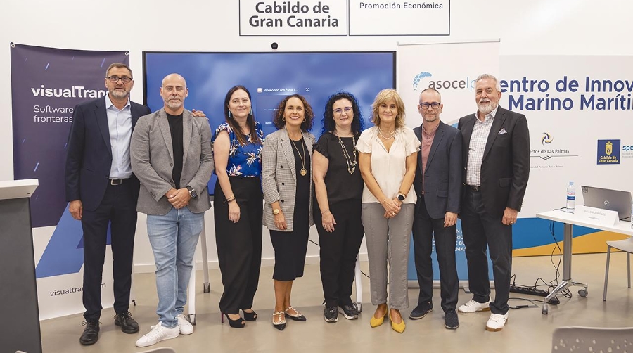 Desde la izquierda: Cecilio Labrada, responsable de Desarrollo de Negocio de Visual Trans; Eduardo Álvarez Jubells, CEO de Albatros Inter Shipping; Elena Vicente, de ASOCELPA; Ana Vera, de ACOESTE; Gloria González, CEO de Visual Trans Suite; Emma González, responsable de Marketing de Visual Trans; Diego Rodríguez, responsable de Producto en Visual Trans Suite; y Manuel Vidal, portavoz de ASOCELPA.
