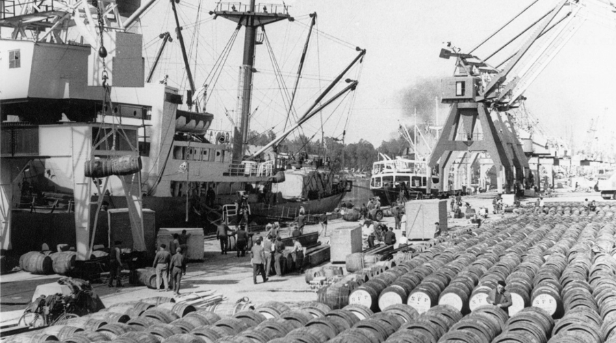 La Junta de Obras del Puerto:&nbsp;su historia, sus im&aacute;genes