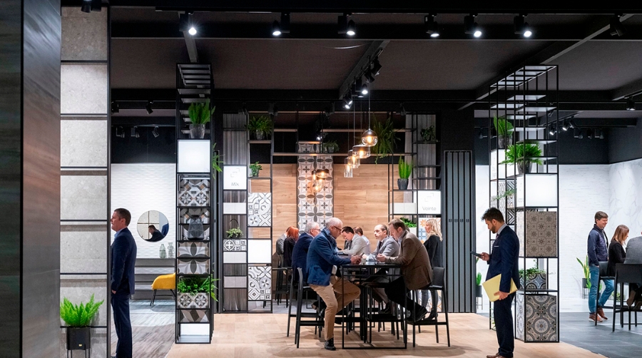 El Consell colabora con Ascer para impulsar la transformaci&oacute;n y modernizaci&oacute;n del sector cer&aacute;mico