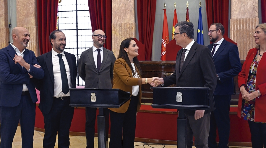 Tras la firma del protocolo, se constituirá un grupo de trabajo con técnicos municipales y especialistas de AECOC.