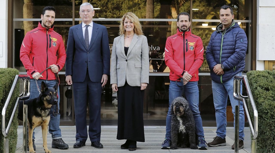El Puerto de Huelva moviliza a la comunidad portuaria para ayudar a Turquía y Siria