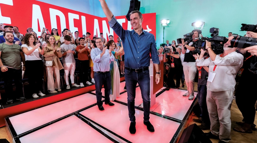 El presidente del Gobierno en funciones y candidato a la presidencia, Pedro Sánchez, durante un reciente acto en Granada.