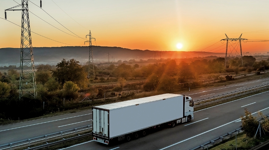 La situación geopolítica ha incrementado los costes del transporte por carretera.
