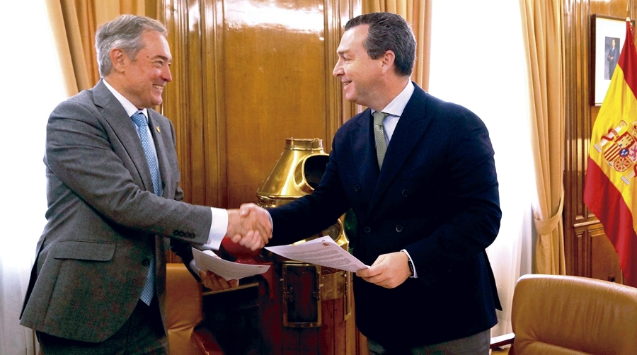 El convenio ha sido firmado hoy por el director general de la Marina Mercante, Gustavo Santana, y el director de la ETSIN, Antonio Crucelaegui.