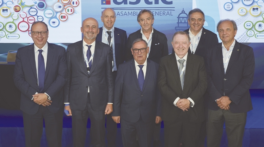 Nuevo Comité de Dirección de ASTIC.