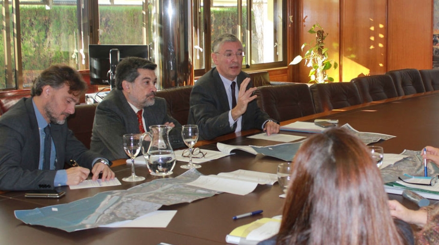 El Puerto de Huelva y la Consejer&iacute;a, juntos en el cuidado del medio ambiente