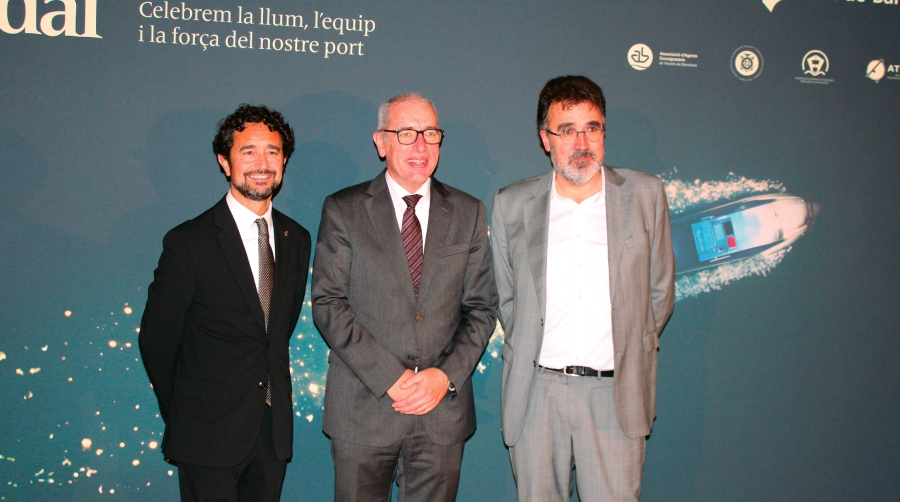 La comunidad portuaria de Barcelona mira hacia un 2026 menos convulso y más estable