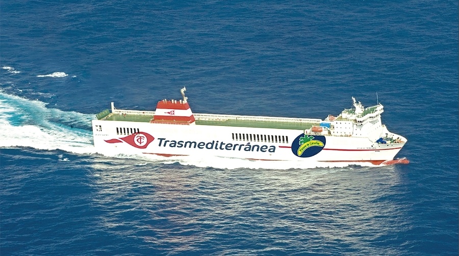 Armas Trasmediterránea divulgará el patrimonio marino de Canarias