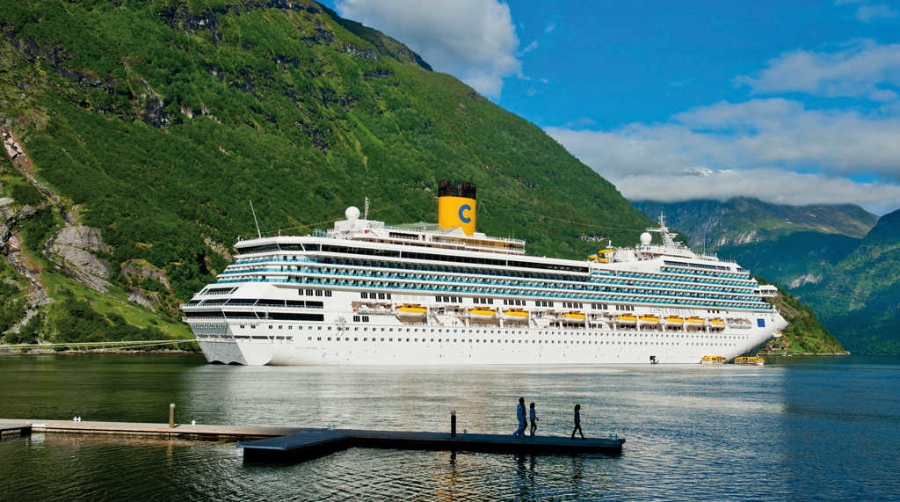 El &quot;Costa Fortuna&quot; tendr&aacute; puerto base en Valencia a partir del 1 de abril