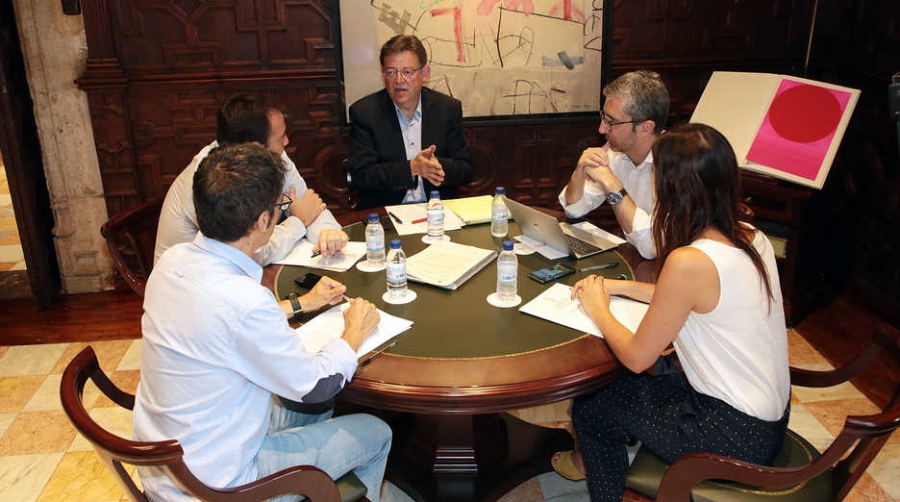 Reuni&oacute;n del president de la Generalitat, Ximo Puig, sobre el techo de gasto.