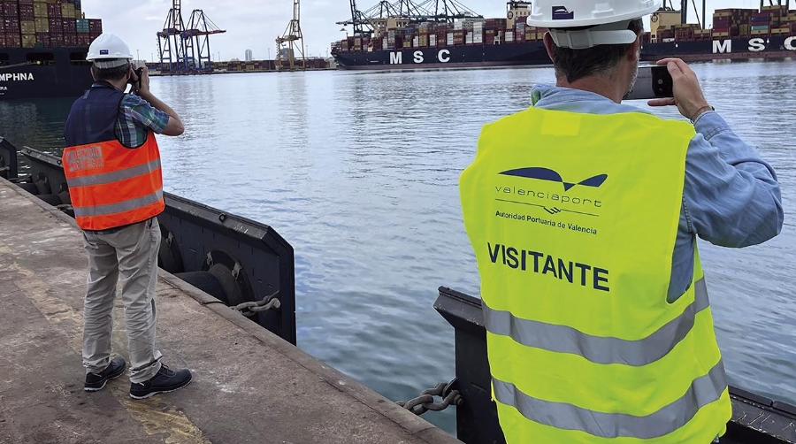 La jornada de puertas abiertas contará con un recorrido por las instalaciones en un bus turístico.