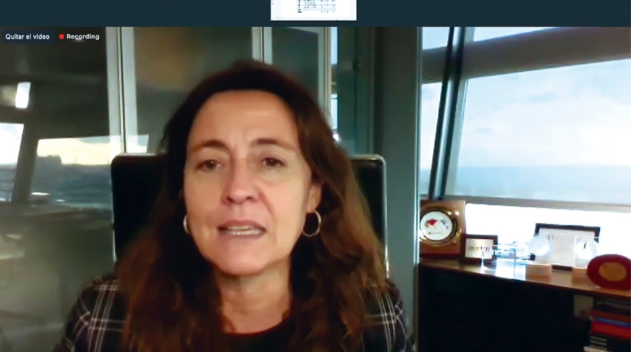 Merc&egrave; Conesa, presidenta de la Autoridad Portuaria de Barcelona (APB), durante su intervenci&oacute;n en el webinar organizado por la Cambra de Terrassa.