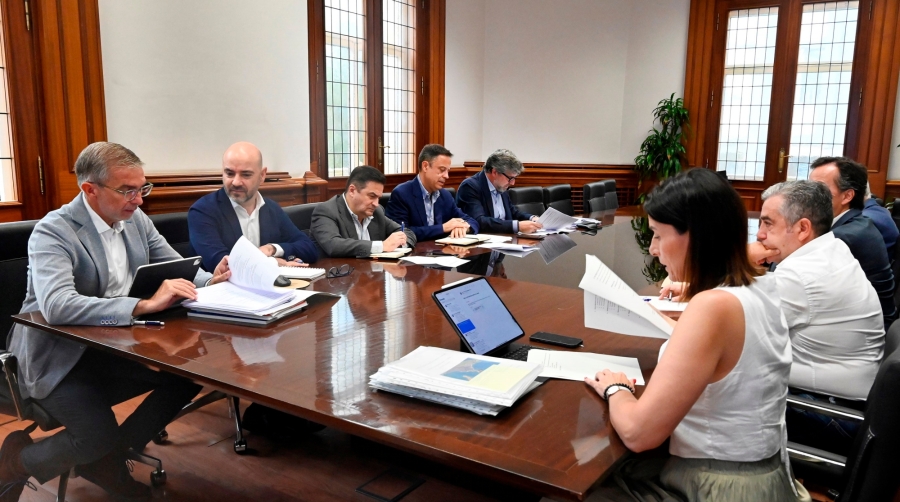 El Foro Permanente Puerto-Ciudad acuerda nuevas actuaciones en Santander