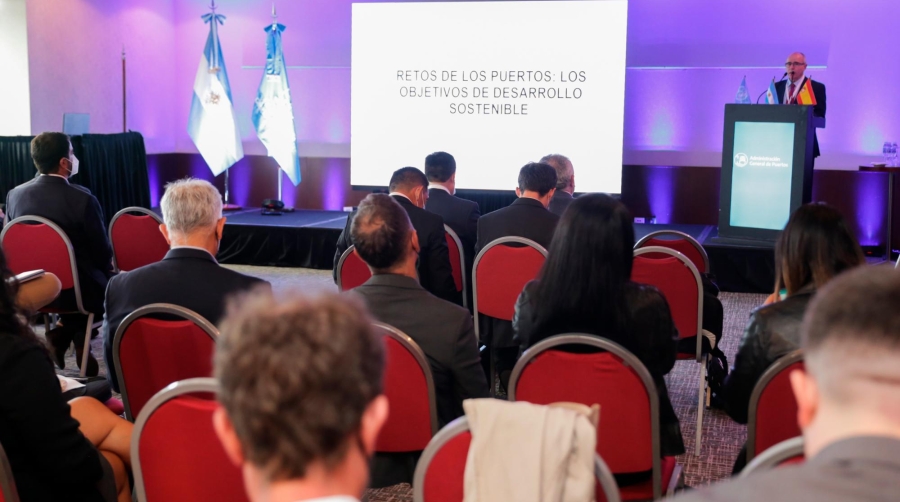 La AP de Valencia participa en la formación de gestión portuaria en Argentina