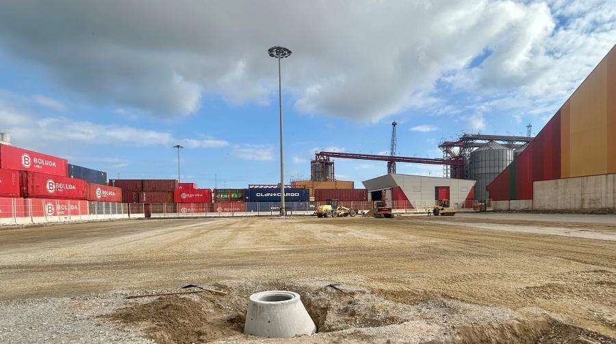 Ya están en marcha las obras para la ampliación en 10.422 m2 de la terminal de contenedores de Boluda del Puerto de Santander.