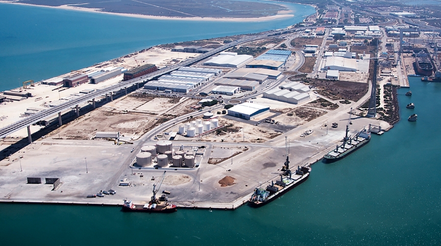 Cádiz pone el foco en la transformación logística del puerto
