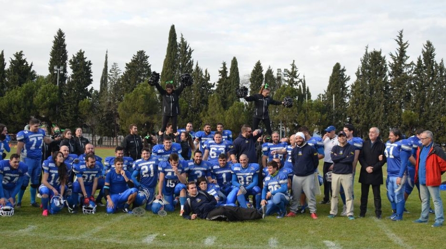 &Eacute;xito solidario y deportivo de la II Destina Bowl