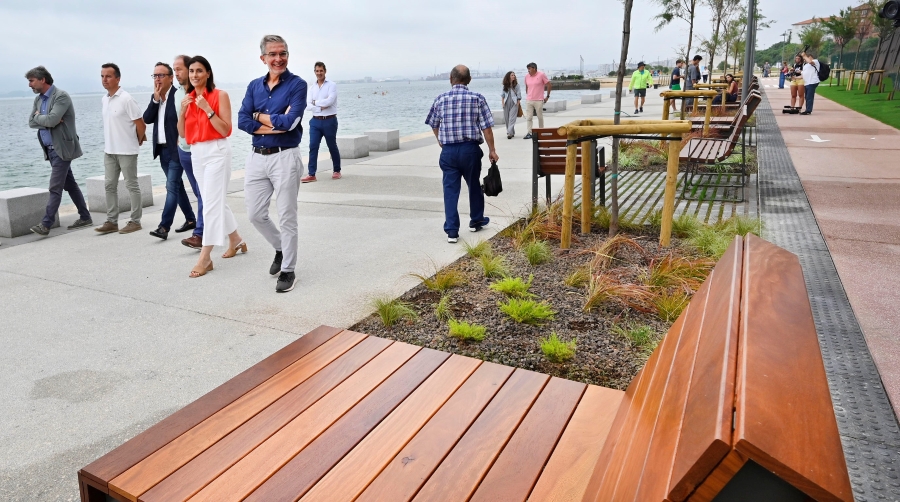 Puerto de Santander estrena la primera fase del paseo entre Gamazo y Los Peligros