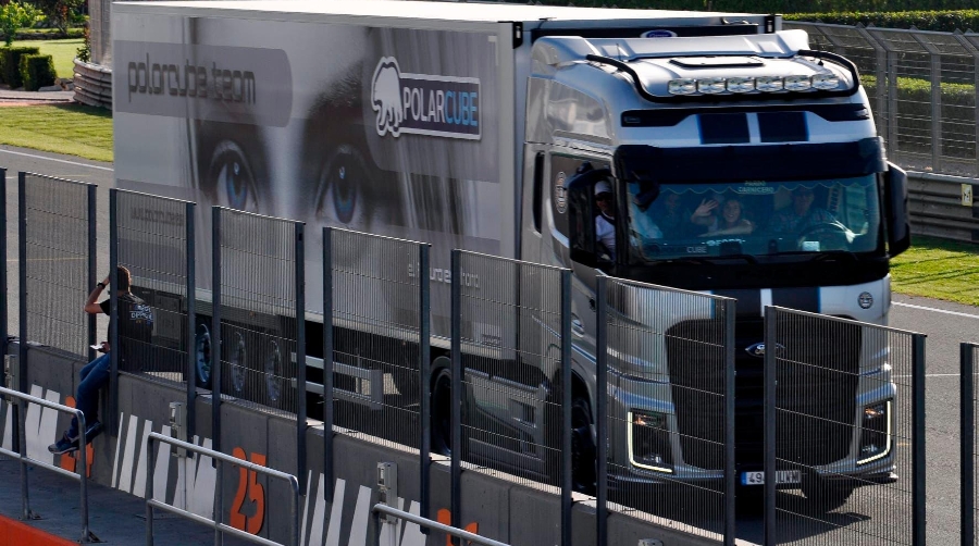 Polarcube participa en la Gran Carrera de Camiones de Valencia
