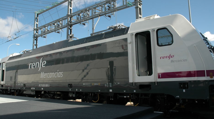 Contren opera entre Algeciras y Madrid un nuevo servicio multicliente bisemanal